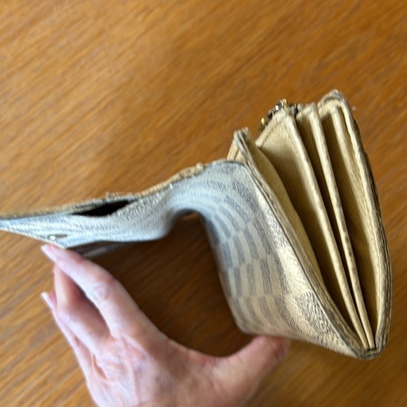 Authentic Louis Vuitton Damier Azur Sarah Wallet Worn Needs Some Love Project - Picture 12 of 14